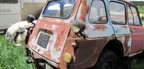 Jeep / Renault 4 Conversion | Drive-by Snapshots by Sebastian Motsch (2010)