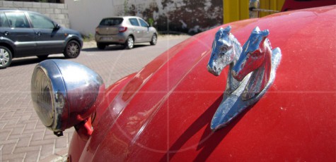 Citroen 2CV Deux Chevaux | Drive-by Snapshots by Sebastian Motsch (2013)