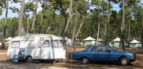 Mercedes-Benz W123 Coupe with Constructam Caravan | Drive-by Snapshots by Sebastian Motsch (2009)